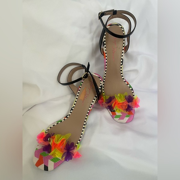 Betsey Johnson Shoes - BETSEY JOHNSON the Kove Black and Multicolor Floral Sandals